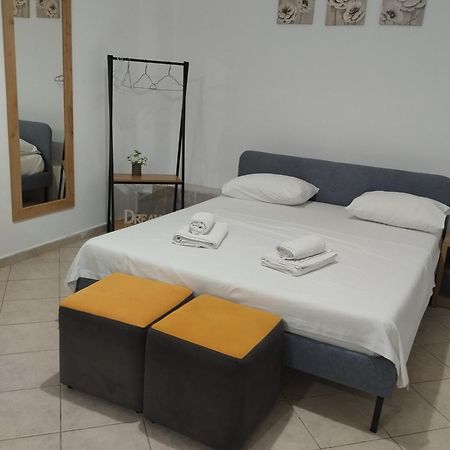 Dim'S Villas Кєпаро Екстер'єр фото