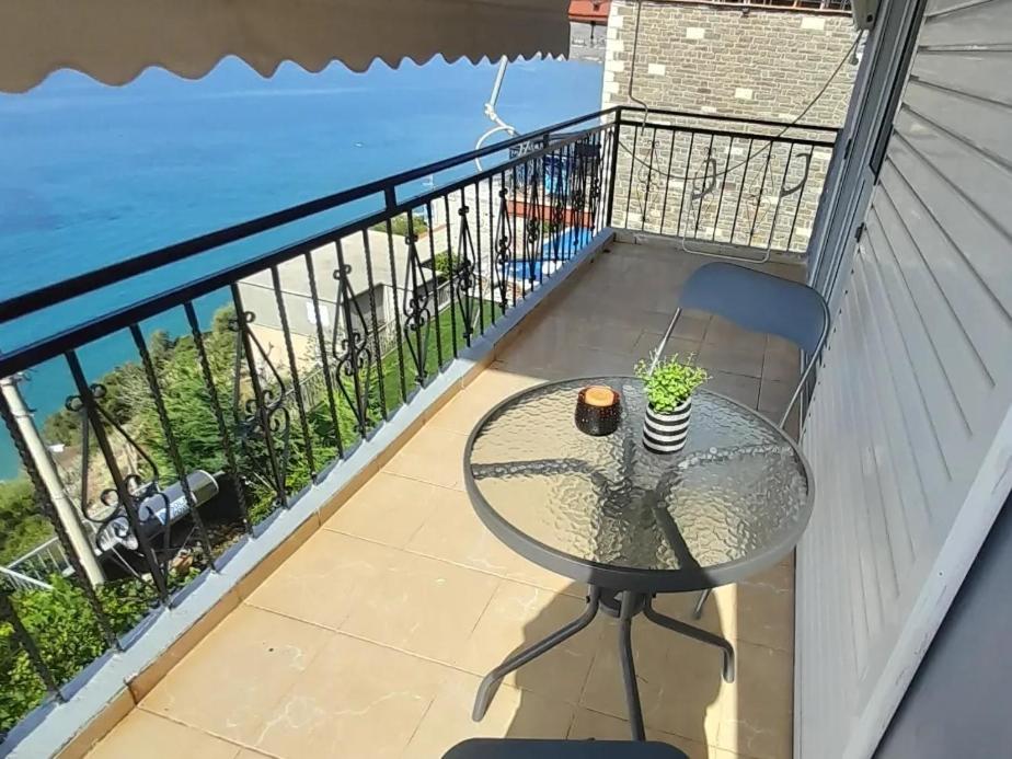 Dim'S Villas Кєпаро Екстер'єр фото